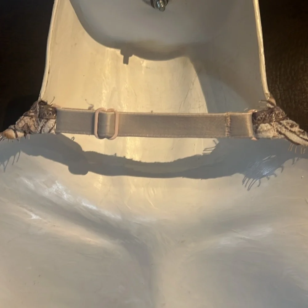 Victoria secret pink Boho Lace Halter Bralette - Picture 4 of 12